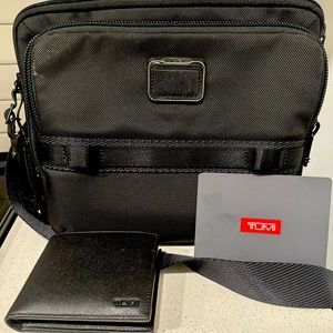 Tumi Alpha Bravo bag